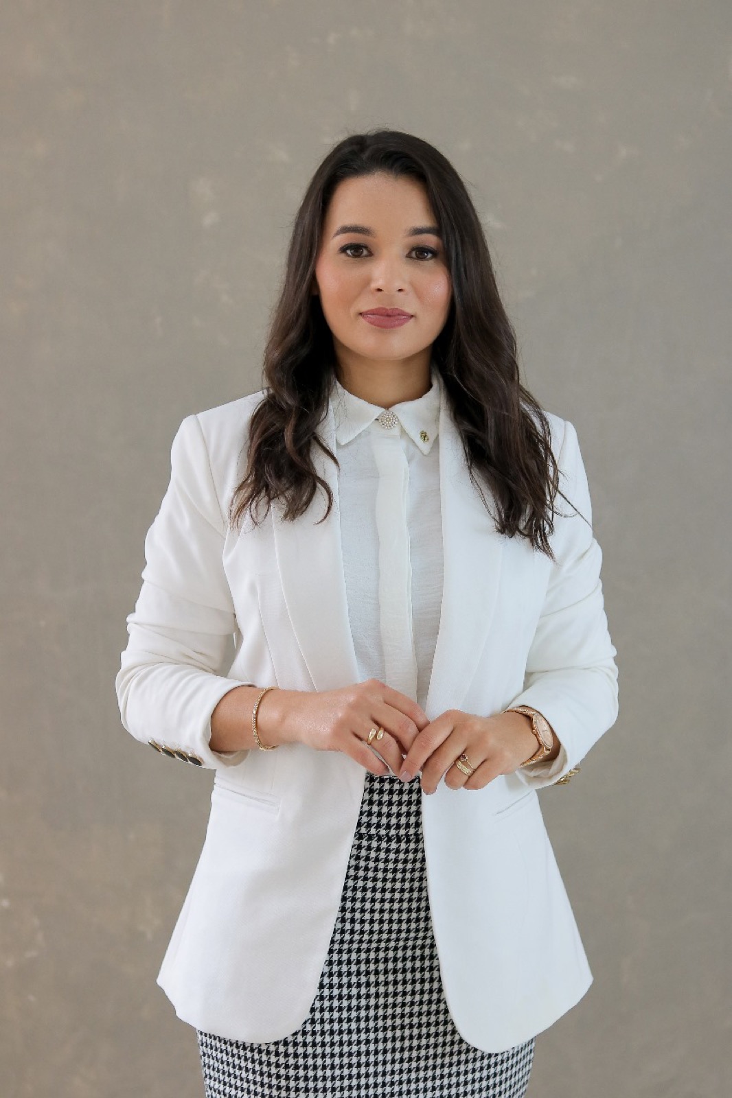 Ketlyn Veiber em retrato profissional